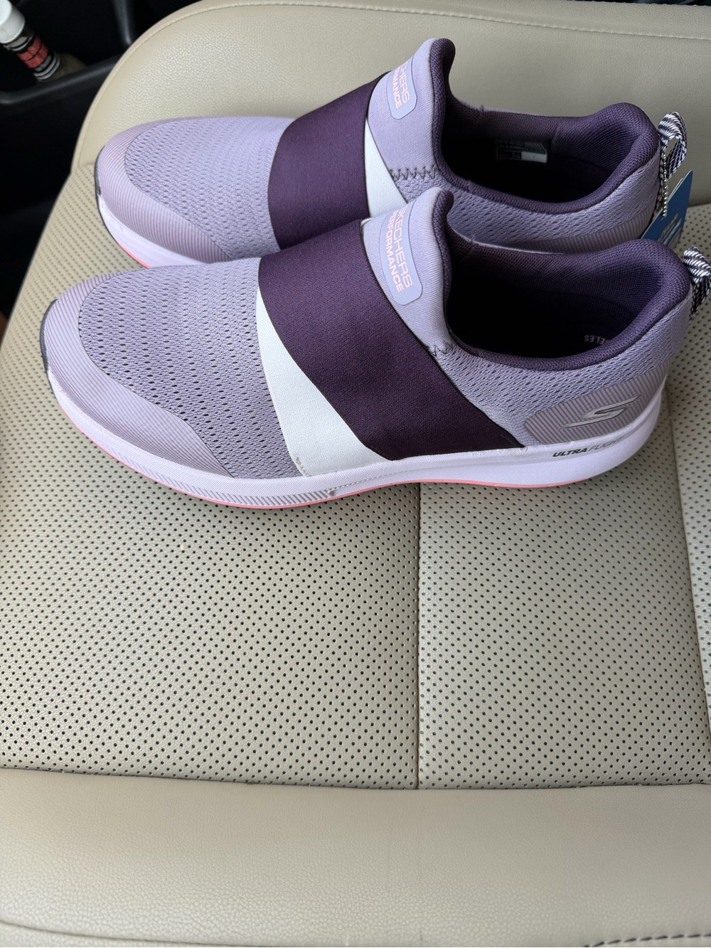Skechers Ultra Flight Slip-On in Lavender and Dark Purple - Picture 3 of 7